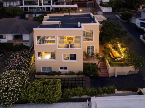 Gordons Bay Central Villa | Villa Solara