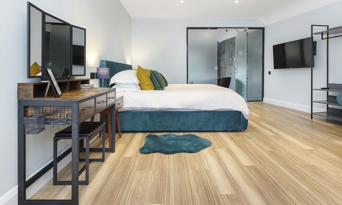 Ashtead House | Westleigh