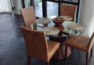 Luxury Ocean View Condo, 3 Bdrm, 3 Bath, 10 min walk to the beach and downtown