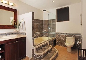 Ocean View 3 bedroom condominium in Bahia Encantada