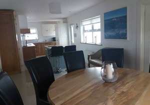 Spanish Point, Executive accommodation along rugged coastline