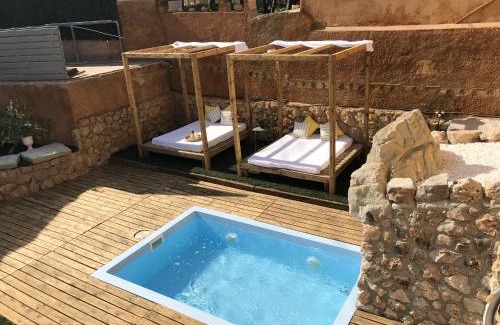 Can Trabal House | Spacious House in Can Trabal