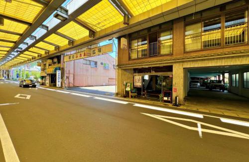 Miyoshi Hotel | 寿司六旅館