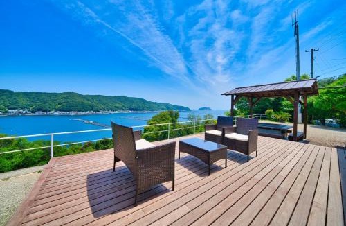 Anan House | 椿ハウス 海の見えるサウナ付き貸切別荘