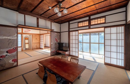 Ajiro Apartment | 網代温泉源泉かけ流し 阿治古の宿