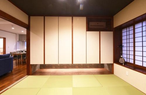 Tokeshi Apartment | 読谷ORENCHi