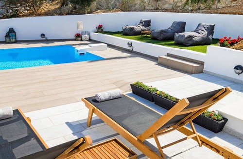 Paros Villa | 100 m² Villa ∙ 2 bedrooms ∙ 6 guests