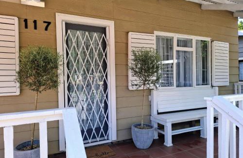 Cape Winelands House | 117 De Hollandsche Molen