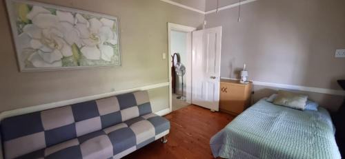 Graaff-Reinet House | 14th on West