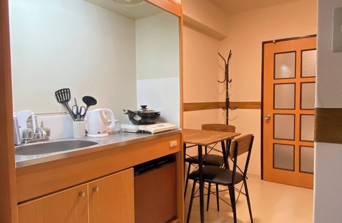 Naniwa Apartment | 2 Units Same Floor/30sec Tsutenkaku/1 stop Namba 6