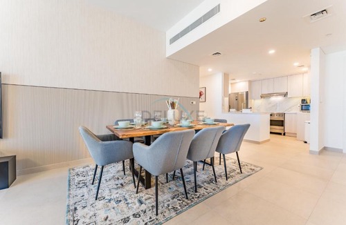 Umm Suqeim 3 Apartment | 2BR with Balcony, Exclusive Amenities and Steps from Iconic Landmarks, Madinat Jumeirah Living Rahaal 2, Jumeirah