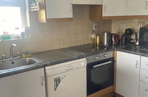 Roscoe Apartment | 4 Bedroom Duplex in Galway City