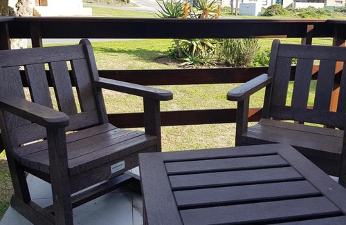 L'Agulhas House | 4 On Hoffman Seaview