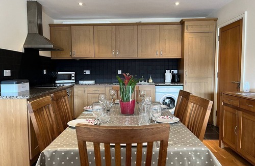 Clifden Apartment | 5 Courthouse Square perfect for a couples getaway