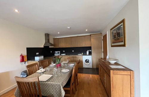 Clifden Apartment | 5 Courthouse Square perfect for a couples getaway