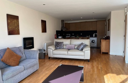 Clifden Apartment | 5 Courthouse Square perfect for a couples getaway