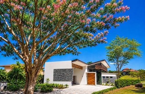 Playa Conchal House | 5-star Reserva Conchal 2 min from beach-Golf cart. FREE beach club access . LUX