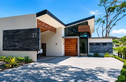 Playa Conchal House | 5-star Reserva Conchal 2 min from beach-Golf cart. FREE beach club access . LUX
