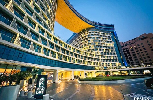 Palm Jumeirah Apartment | 531 SEVEN PALM by Design Studio
