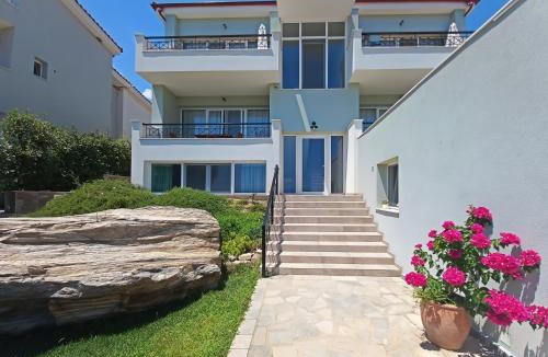 Eleftheres Apartment | 7 Grapes
