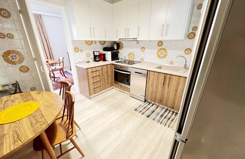 Makrigianni Apartment | A Stroll to the Acropolis, Athenian Homes
