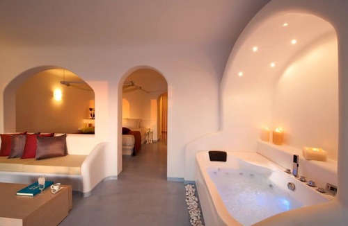 Imerovigli Hotel | Absolute Bliss