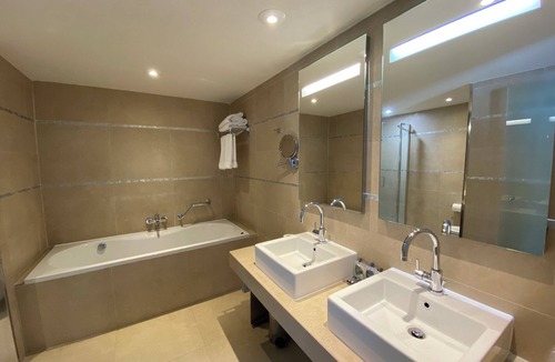 Medieval Quarter Hotel | Absolute Hotel Limerick