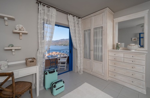 Perdhika Villa | Absolute Perdika Aegina