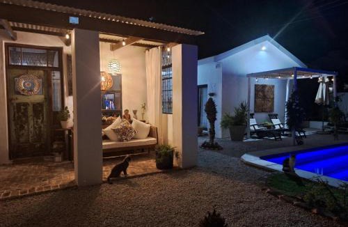 Graaff-Reinet House | Acacia Home