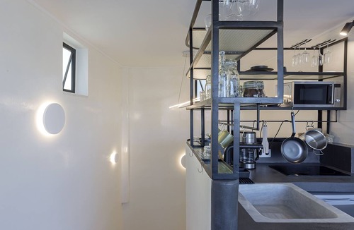 Thissio Apartment | Acropolis View Jacuzzi Apartment
