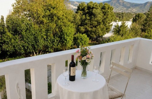 Alinda Apartment | AELORA - Elegant Island Living in Alinda, Leros