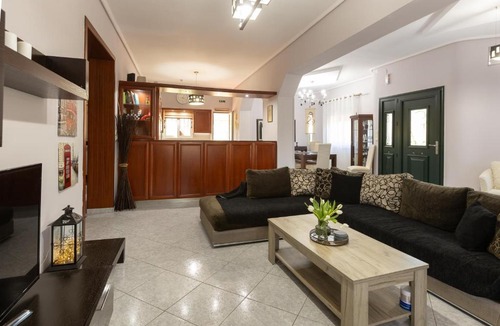 Thimiana Villa | Aeolus Villa Chios