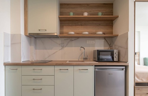Kalivia Poliyirou House | Aetherion Studios & Suites