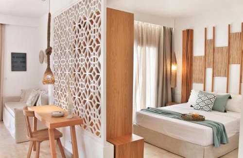 Aperio Villa | Akropolis Village Complex of Luxury Residence