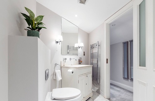 Grand Canal Dock House | Albert Rooms