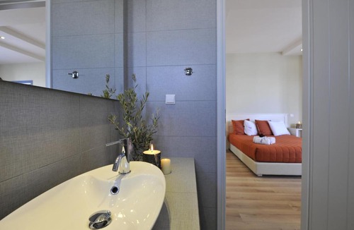 Naousa Apartment | Alexandros Studios