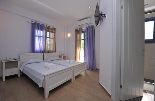 Naousa Apartment | Alexandros Studios
