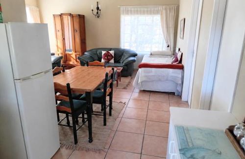 Sutherland Apartment | Alpha Self-Catering