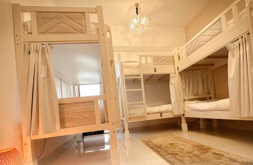 Jumeirah Beach Residence Cabin | Alphatel Beach Hostel JBR - Jumeirah Beach