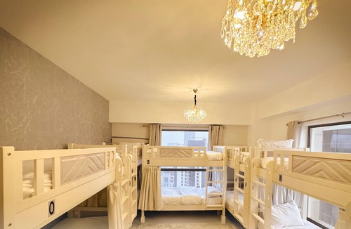 Jumeirah Beach Residence Cabin | Alphatel Beach Hostel JBR - Jumeirah Beach