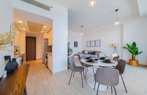 Business Bay Apartment | Amazing Skyscraper 3BR with Burj Khalifa View
