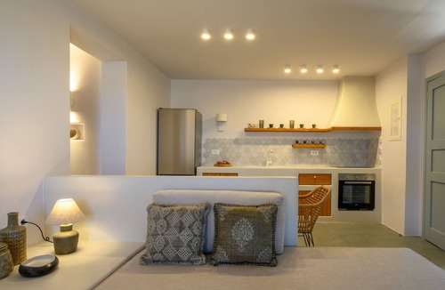 Akrotiri Villa | Ambeli Sunset Villas