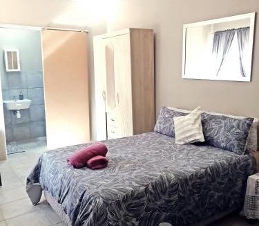 Upington Apartment | Ambiente Budget Accommodation