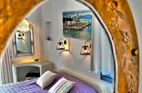 Maragas Hotel | Annio Studios