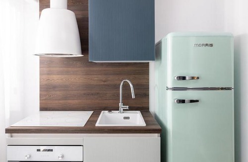 Plaka Apartment | Annio studios