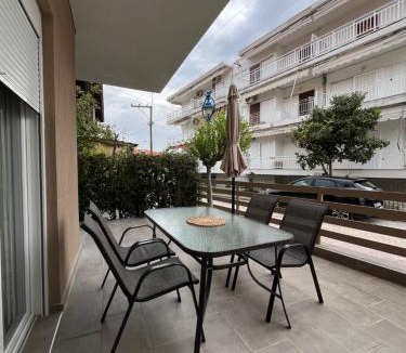 Polichrono Apartment | Apartment Eos