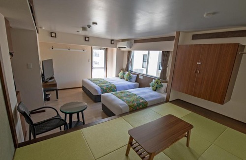Kadena-cho Hotel | Aqua Resort in Chatan