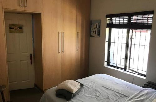 Kenilworth Bed & Breakfast | At 27 on Derby