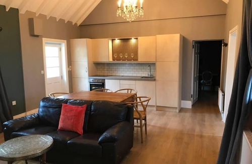 Doolin Cottage | Authentic Thatched Cottage with great views near Cliffs of Moher