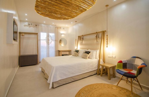 Ios Town Hotel | Avanti Hotel
